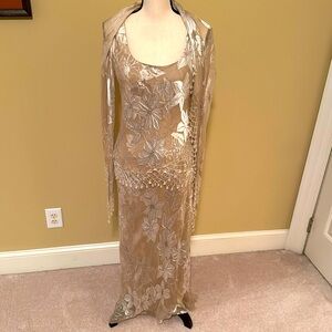 Alex Evenings Silk Gown size 10, with matching shawl.